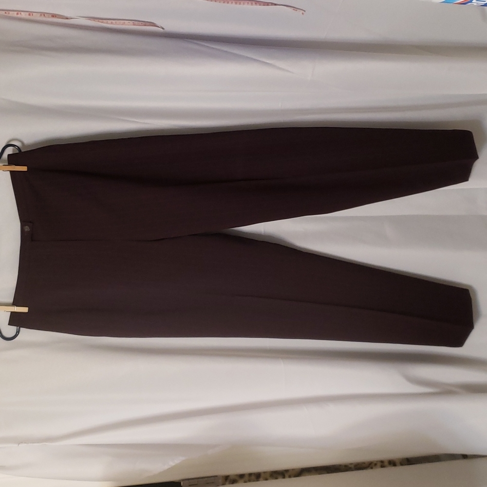 ❤️3/$30 Plum with light pink pinstripe trousers